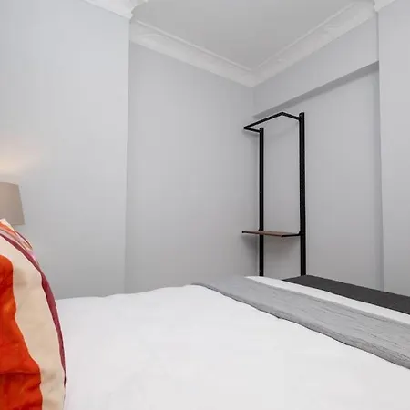 شقة Cosy Urban 2-bedroom